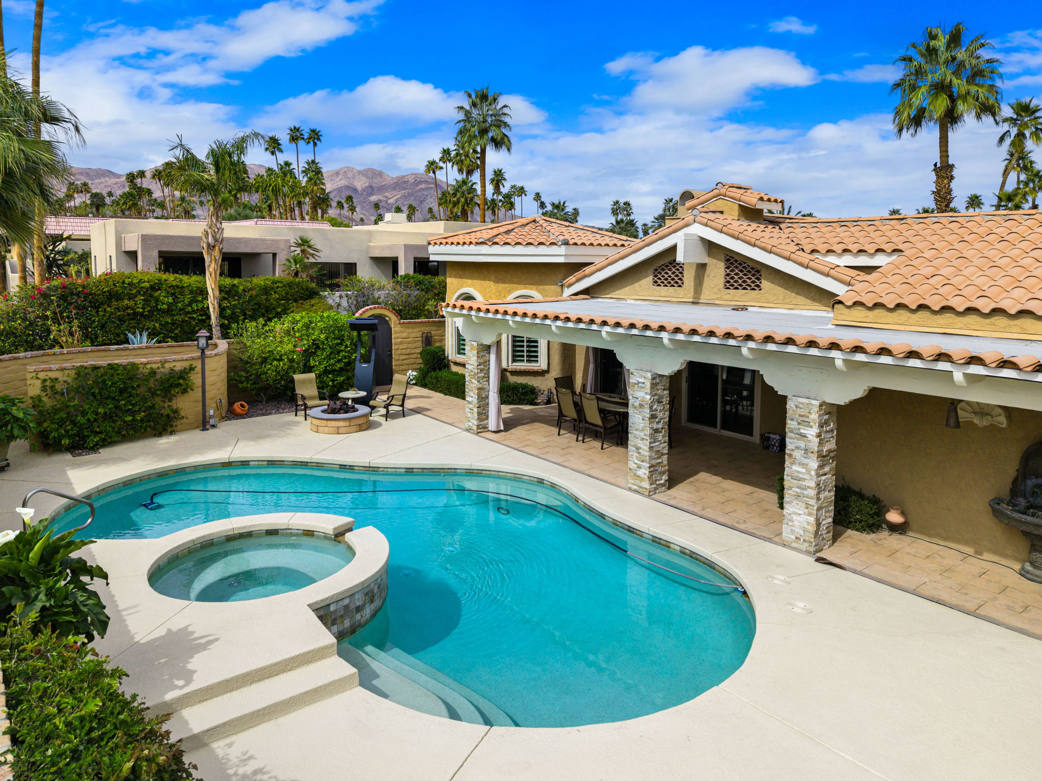 73580 Agave Ln, Palm Desert, CA 92260 | One Point Media Group