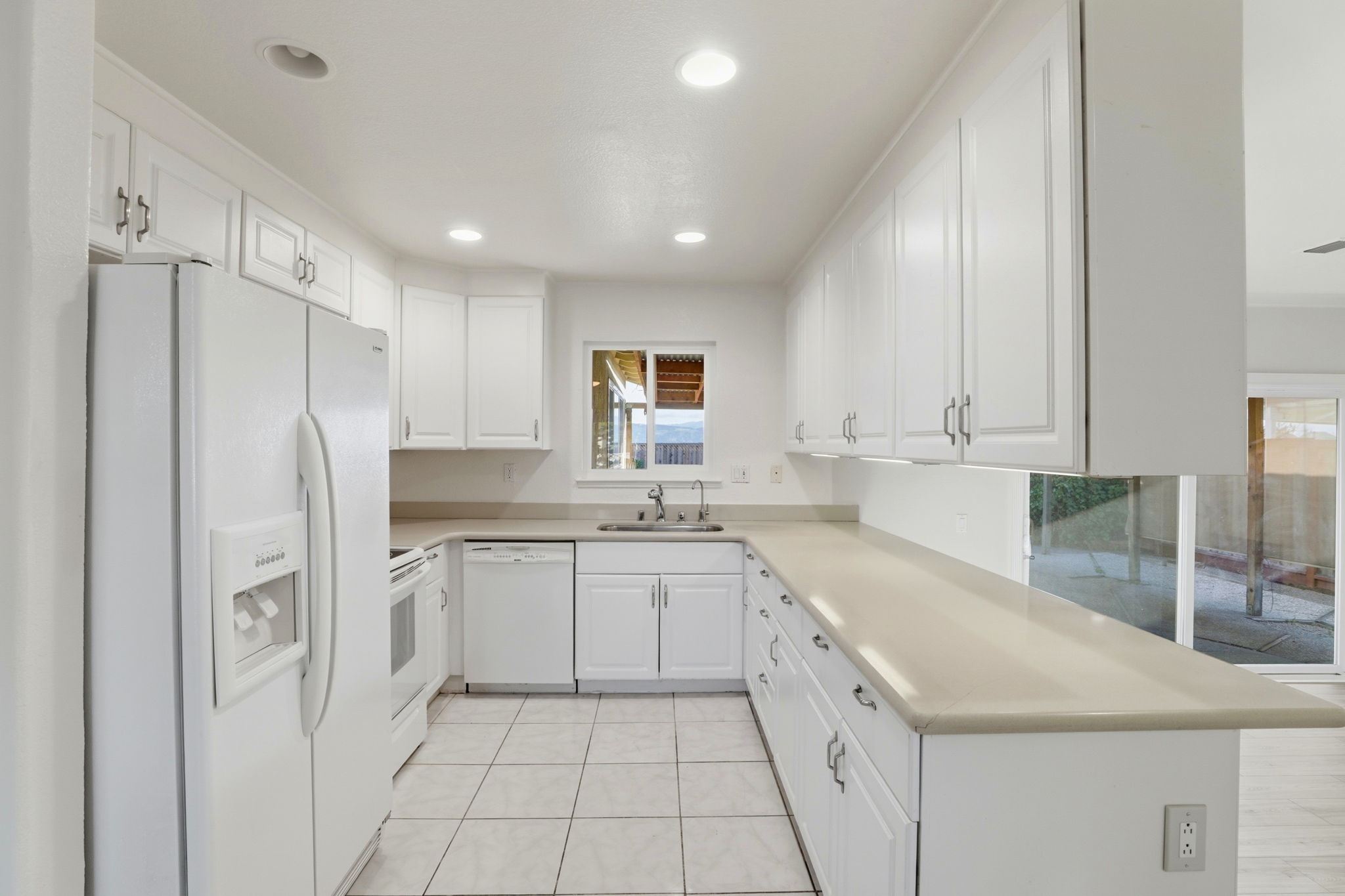 Tile Flooring in Kitchen!!