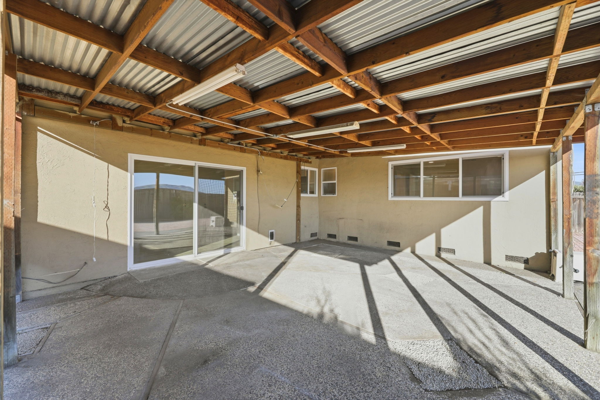 Covered Protected Outdoor Area Ideal for Home Gym, Kid Play Space, Entertaining Guests!!