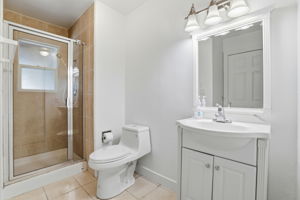 Tiled Shower in En-Suite Bathroom!!