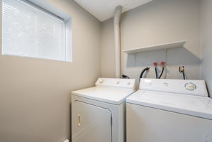 Photo 49
