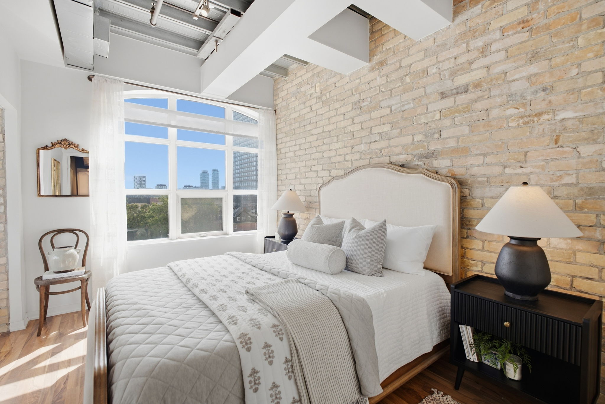  Photo 54