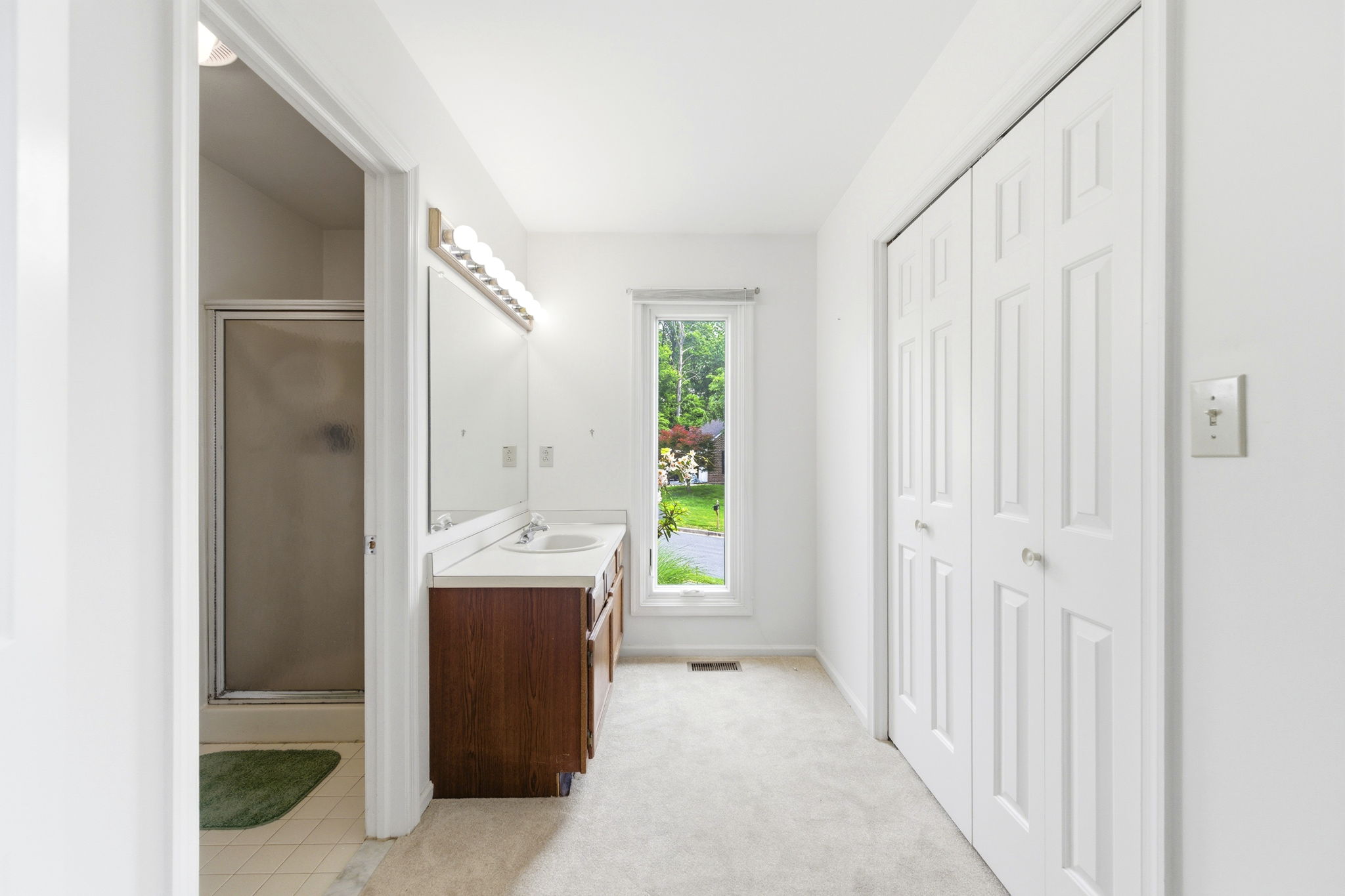 Interiors (14)