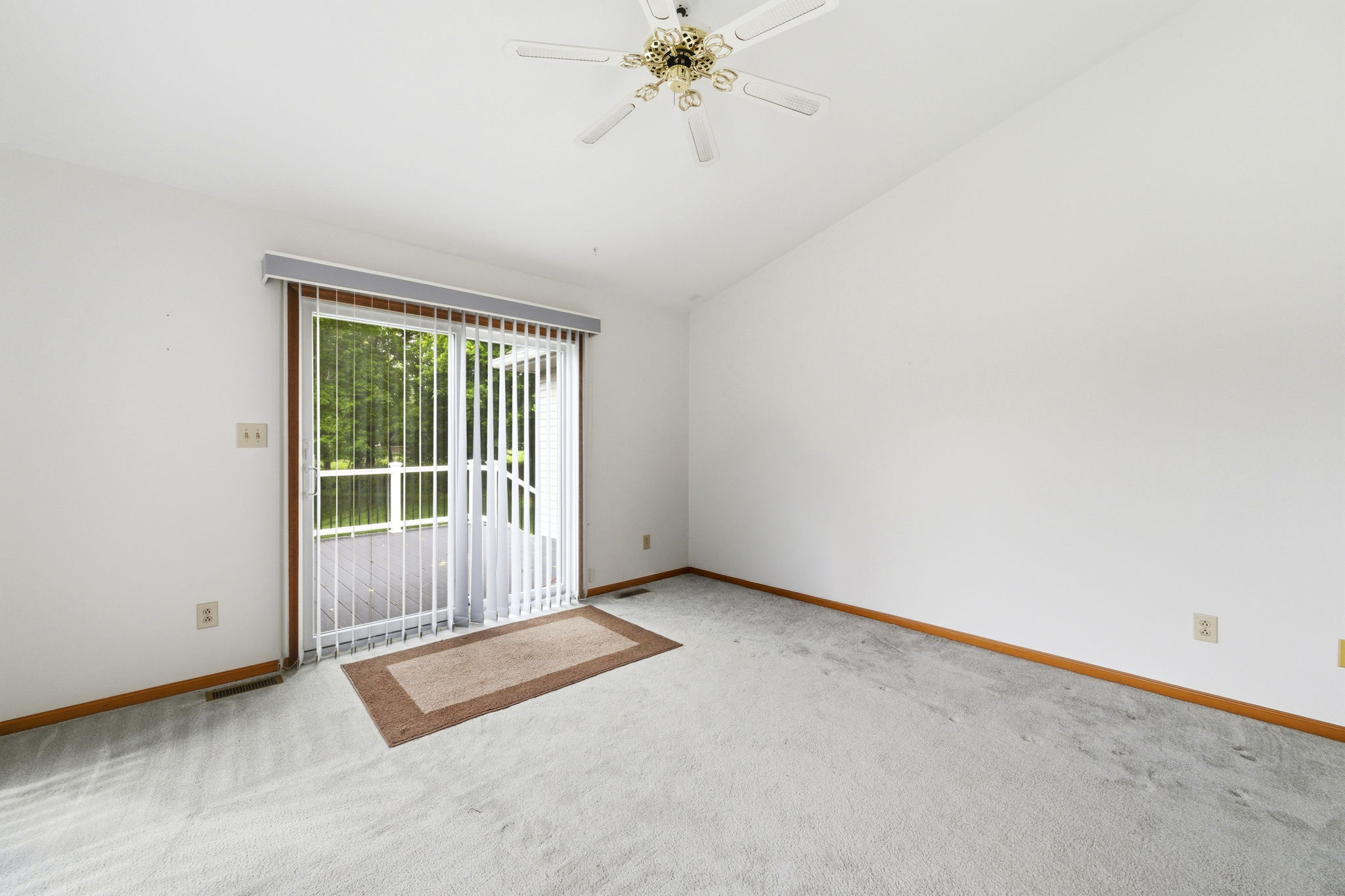 Interiors (37)
