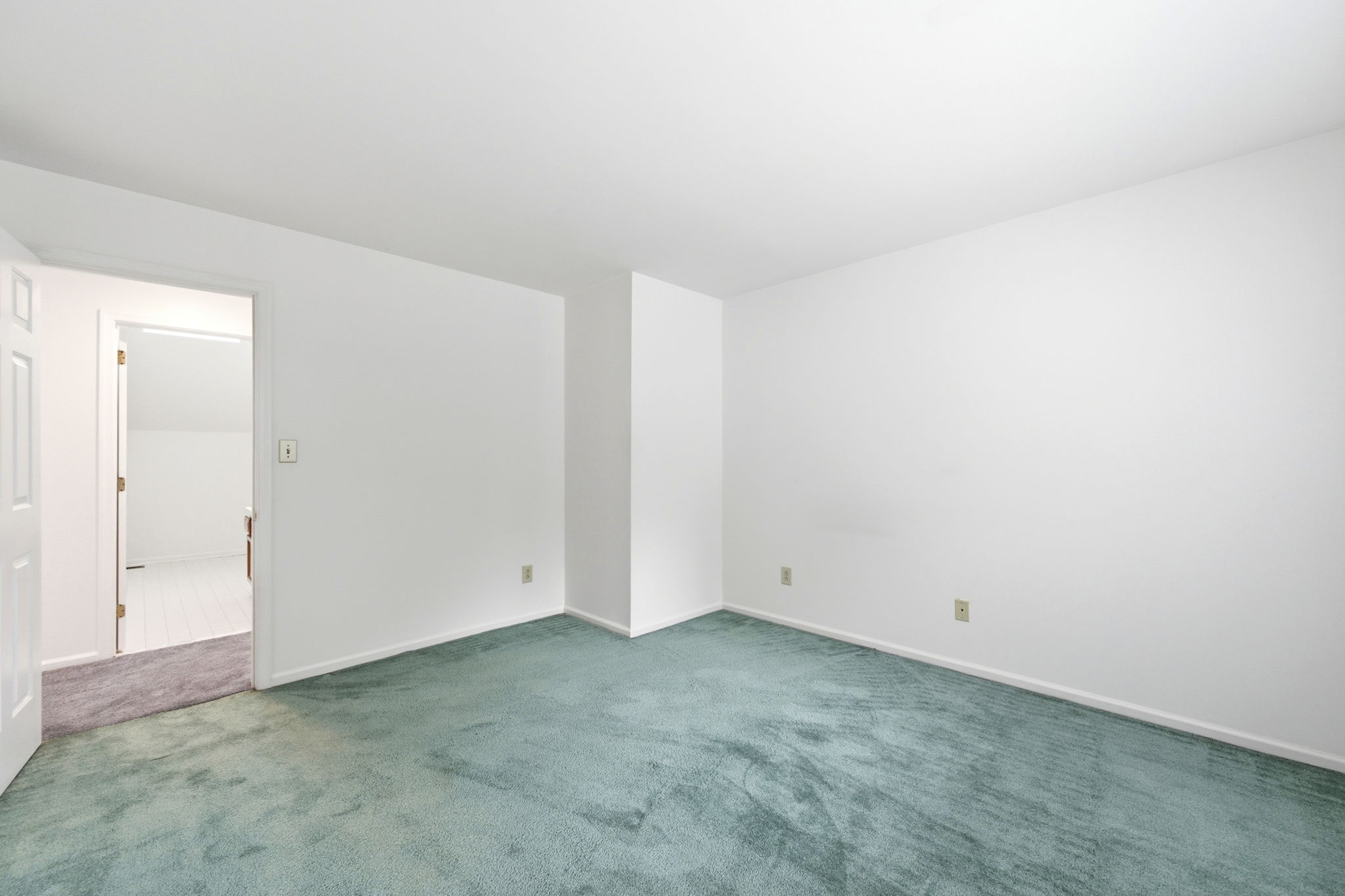Interiors (49)