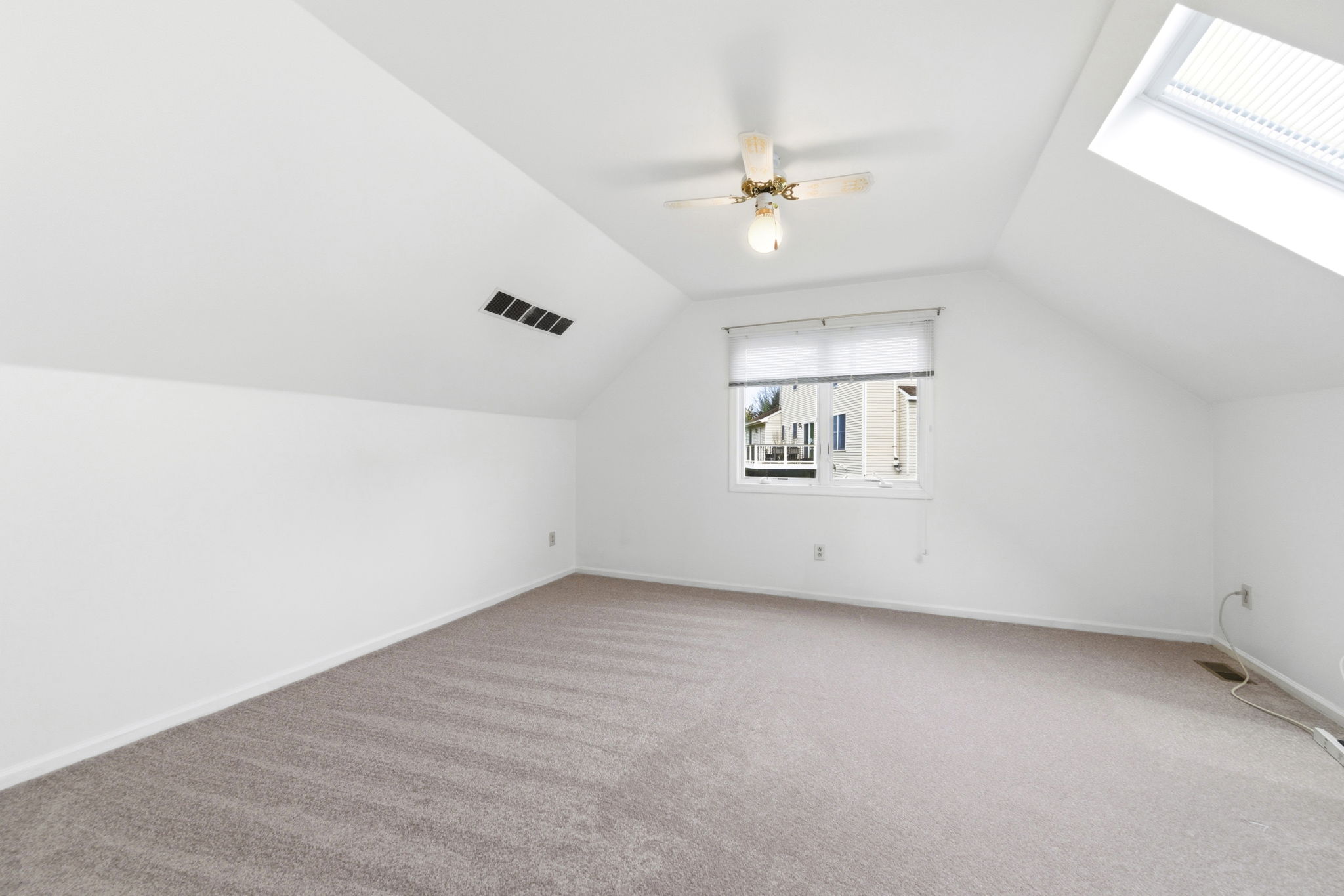 Interiors (55)