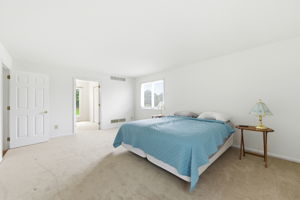 Interiors (12)