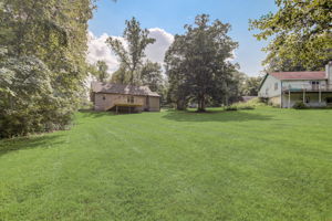 W Fleming Dr-031
