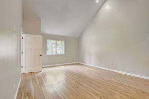 W Fleming Dr-021