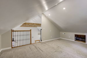 W Fleming Dr-025
