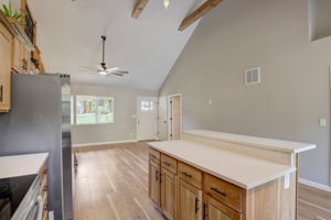 W Fleming Dr-009