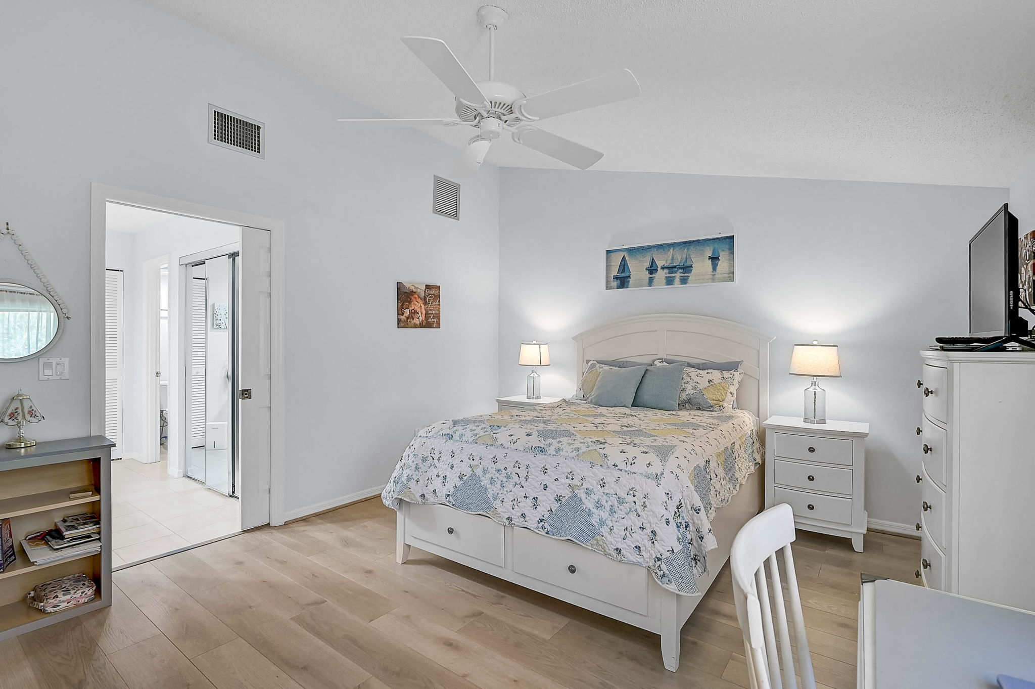 7363 Oak Moss Dr-24