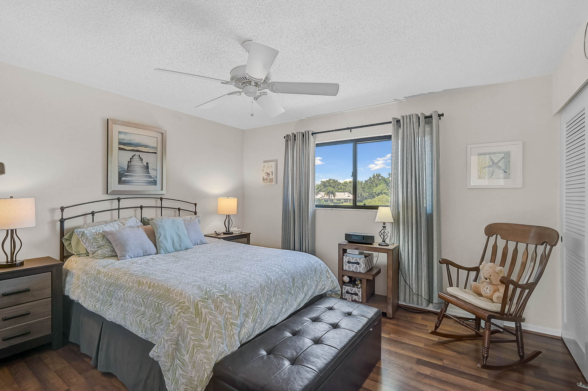 7363 Oak Moss Dr-28