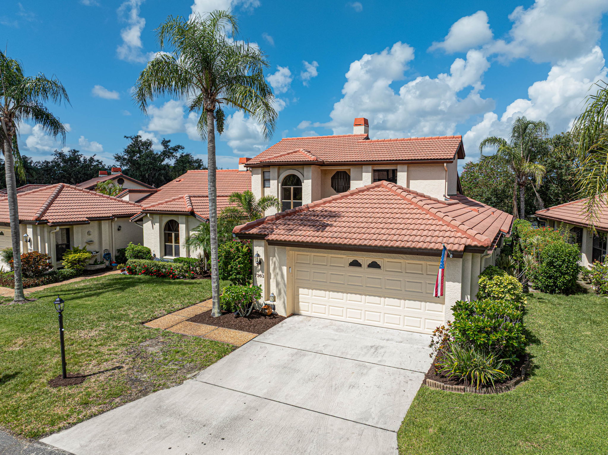 7363 Oak Moss Dr-40
