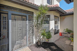 7363 Oak Moss Dr-6