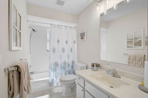 7363 Oak Moss Dr-29