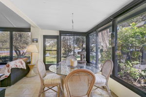 7363 Oak Moss Dr-33