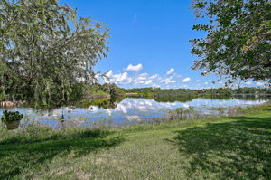 7363 Oak Moss Dr-38