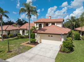 7363 Oak Moss Dr-40