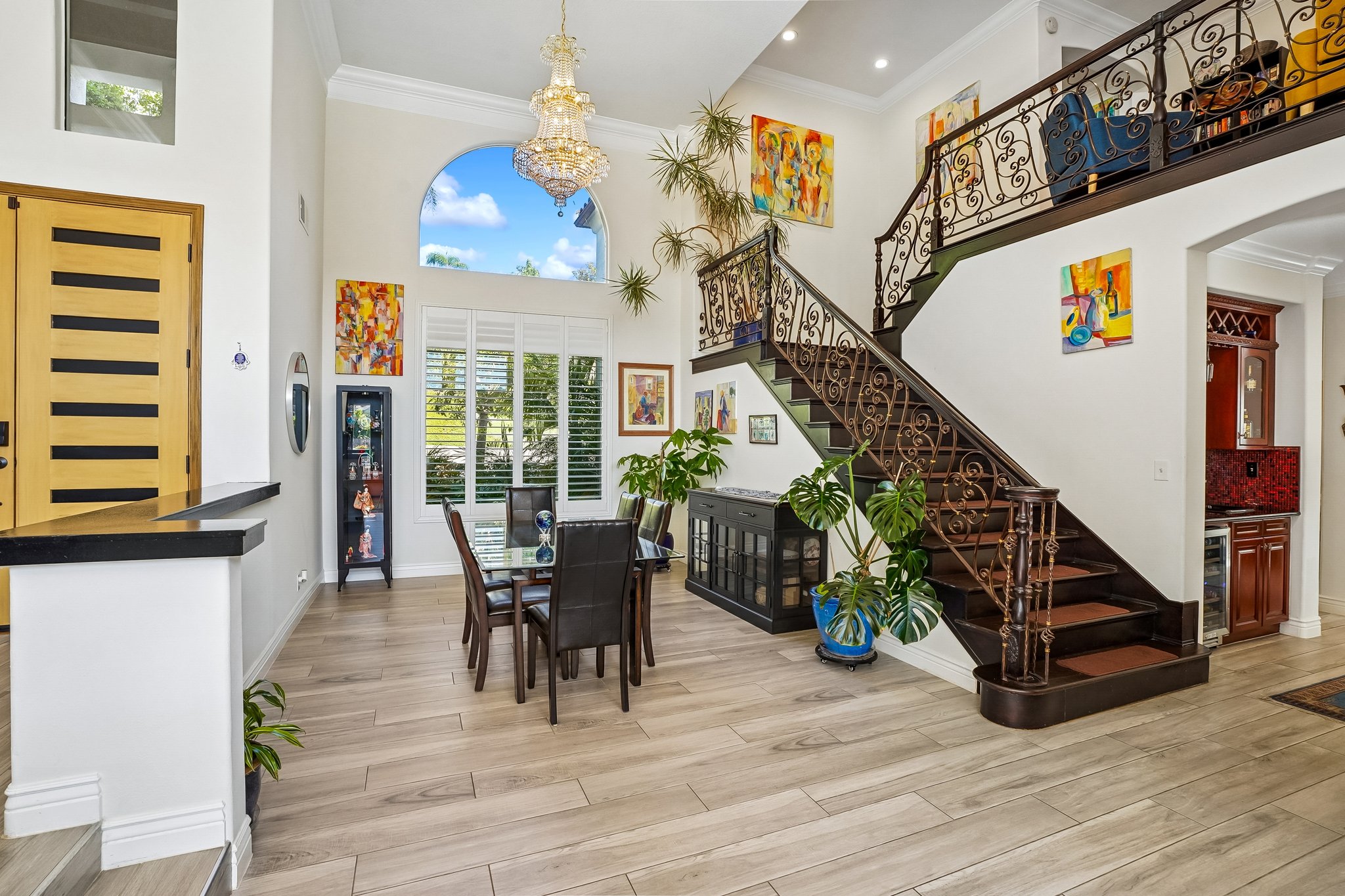 Westcliff Dr-S2307-013.jpg