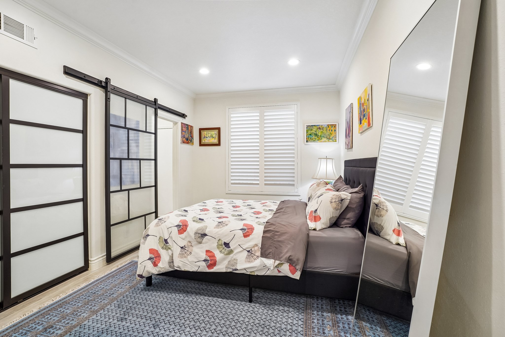 Westcliff Dr-S2307-024.jpg