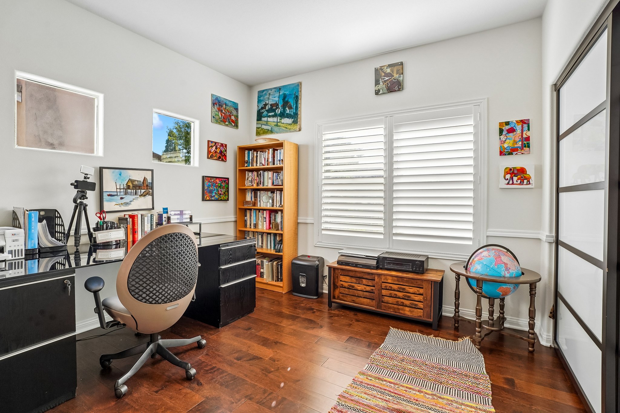 Westcliff Dr-S2307-031.jpg