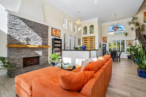 Westcliff Dr-S2307-007.jpg