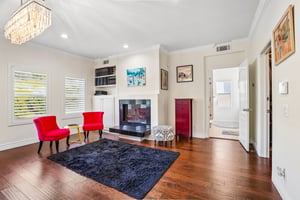 Westcliff Dr-S2307-045.jpg