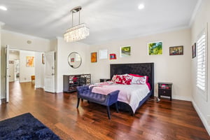 Westcliff Dr-S2307-046.jpg