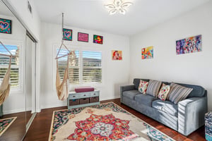 Westcliff Dr-S2307-048.jpg