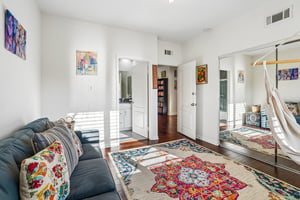 Westcliff Dr-S2307-049.jpg