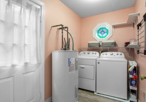 19-Laundry Room