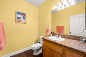  Photo 41