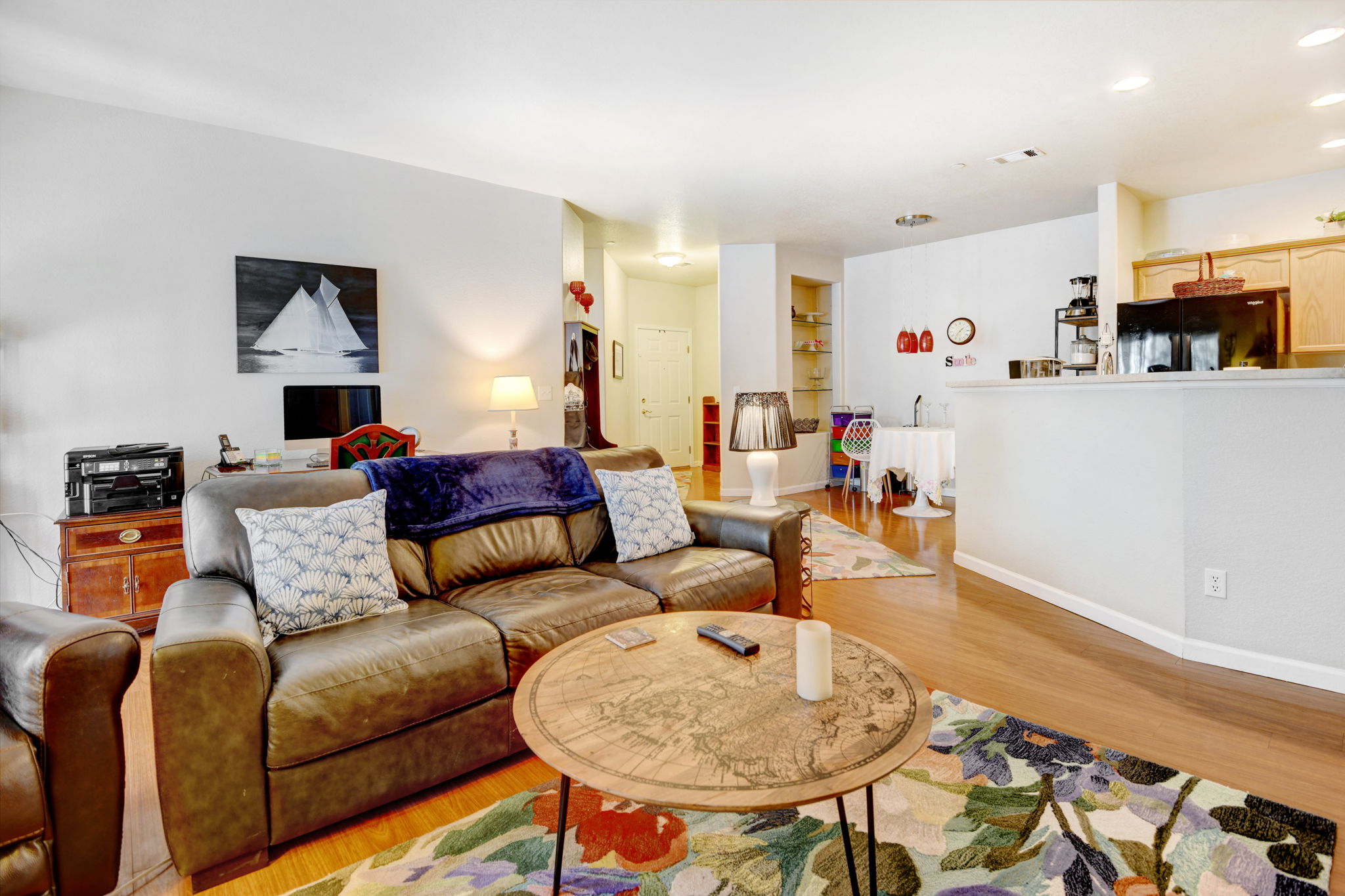 Mountain Gate! Ken Caryl Ranch! Prime 2 Bedroom! 2 Bath Updated & Remodeled Condo with Fireplace