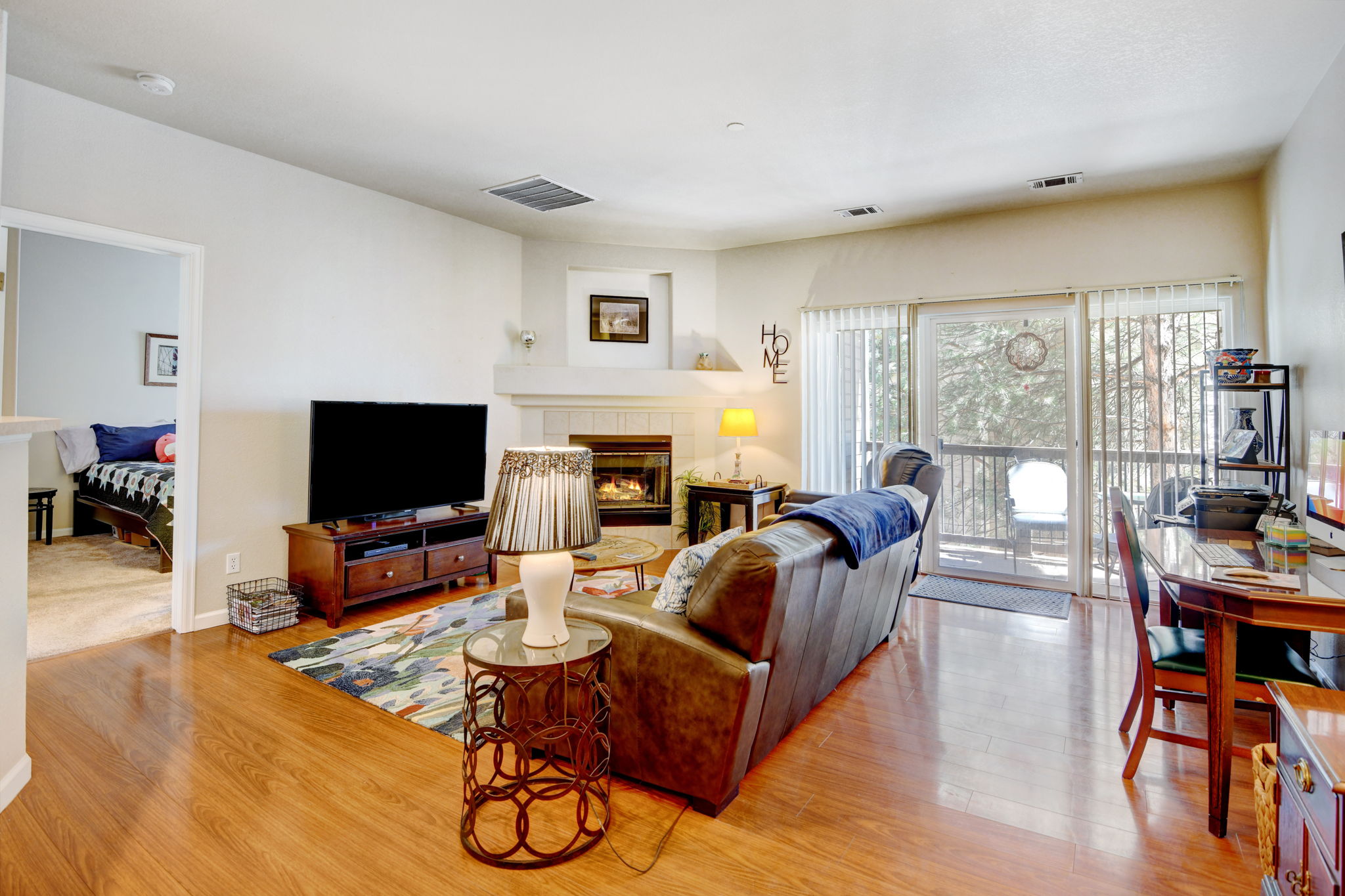 Mountain Gate! Ken Caryl Ranch! Prime 2 Bedroom! 2 Bath Updated & Remodeled Condo with Fireplace