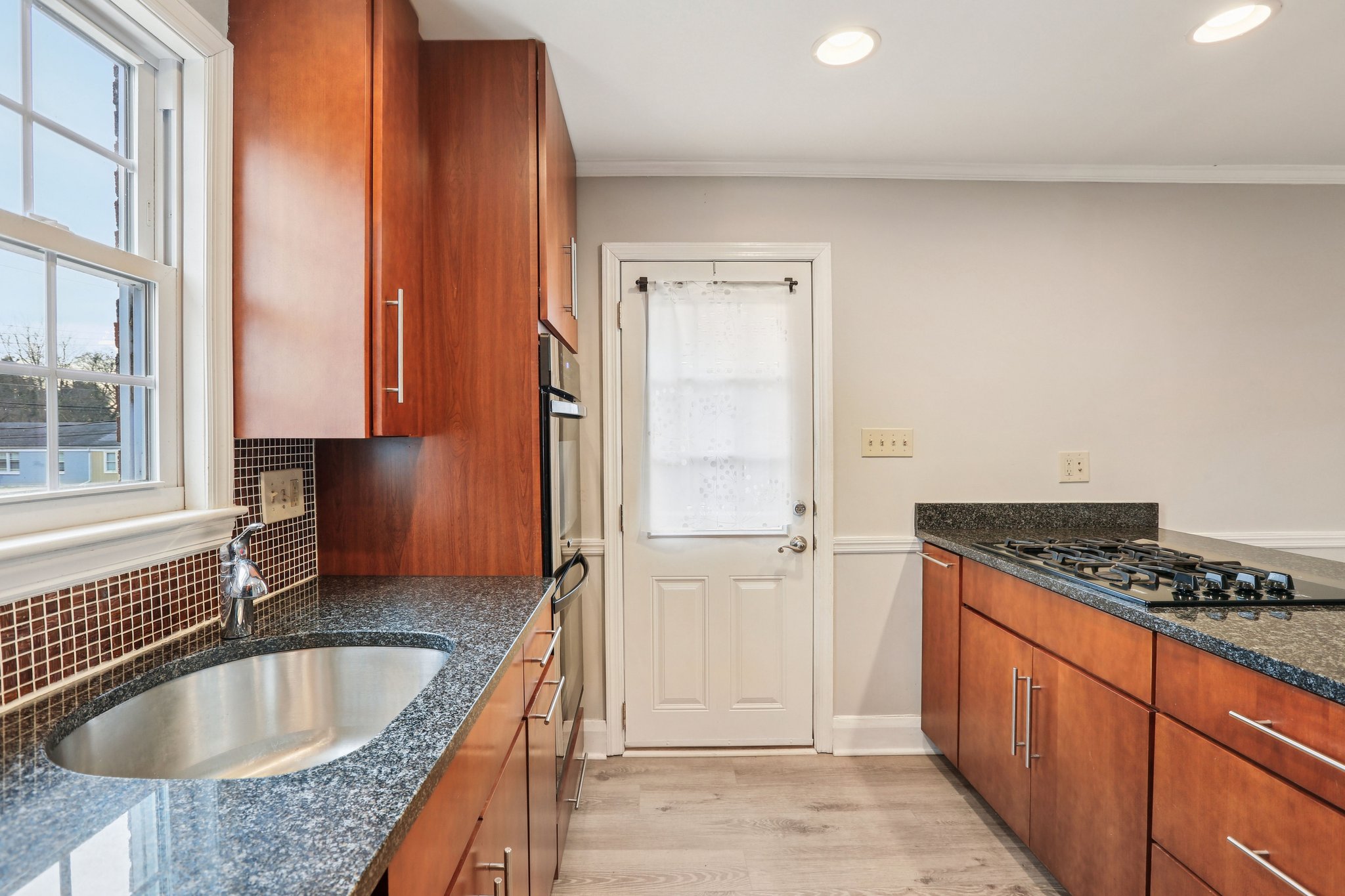 Howard Rd-S2401-013.jpg