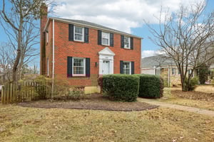 Howard Rd-S2401-002.jpg