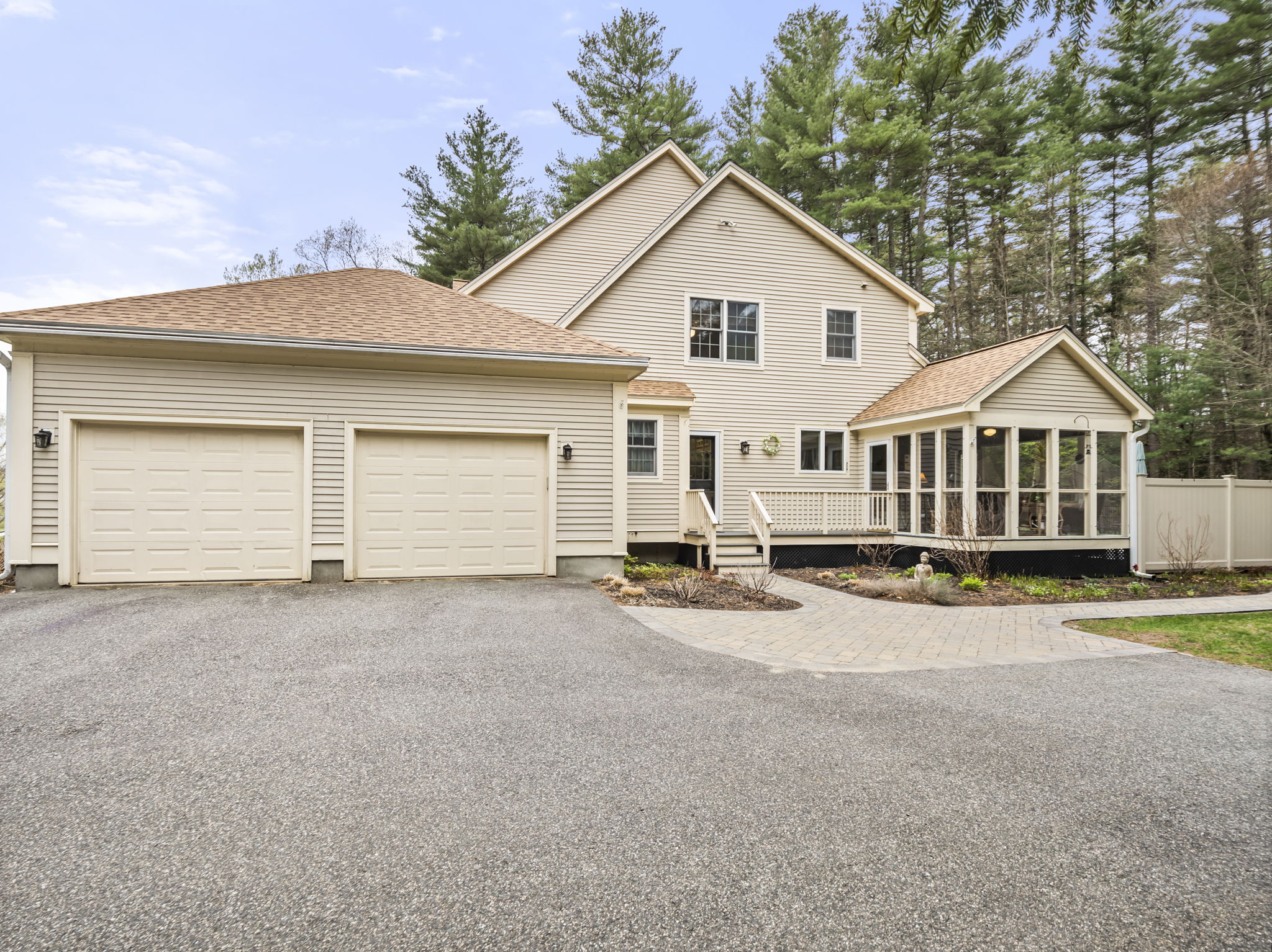 737 Main St Dunstable MA-53