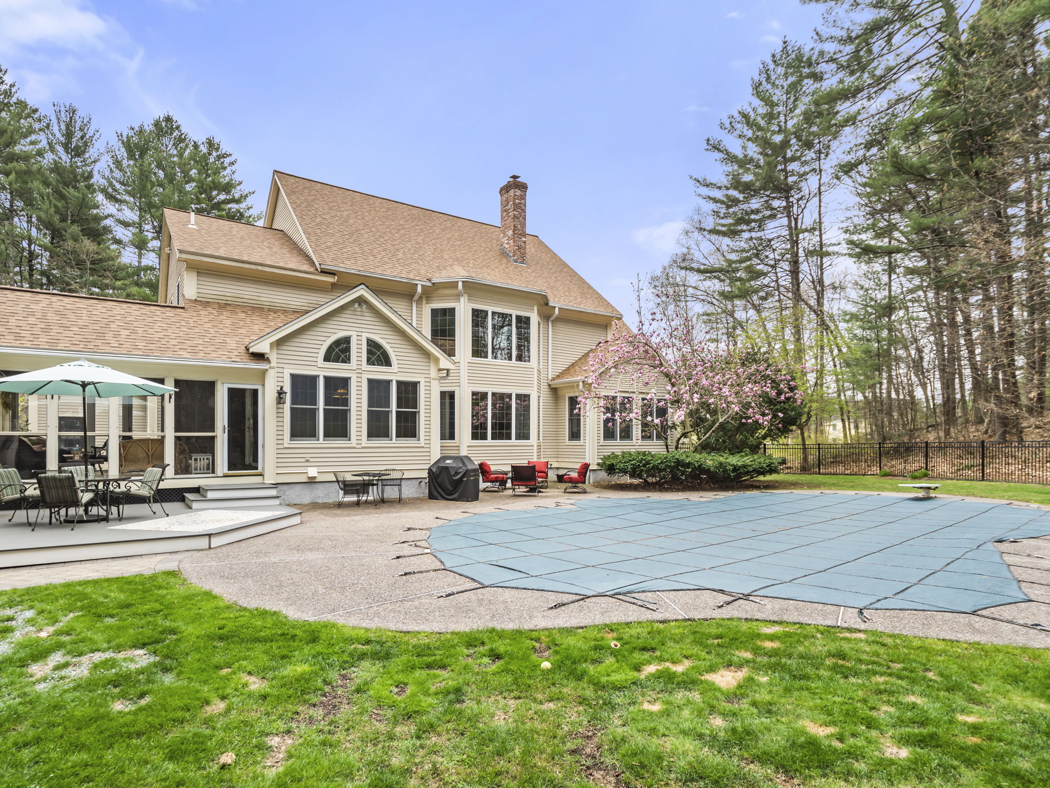 737 Main St Dunstable MA-59