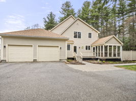 737 Main St Dunstable MA-53