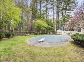 737 Main St Dunstable MA-55