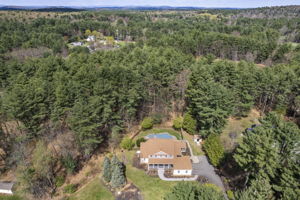 737 Main St Dunstable MA-66