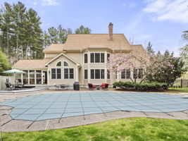 737 Main St Dunstable MA-60