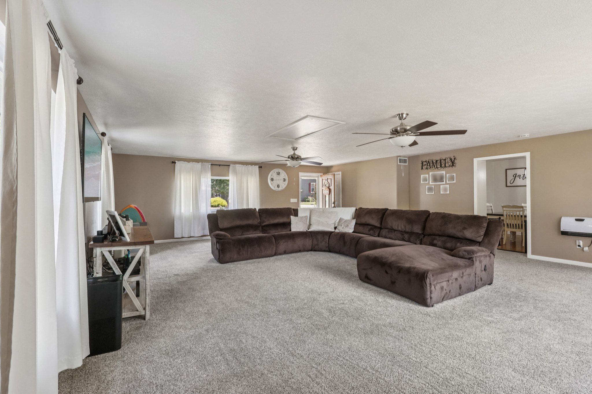 Moore Ln-S0409-010.jpg