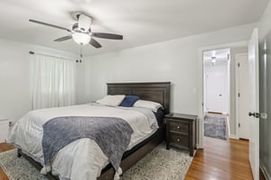 Moore Ln-S0409-023.jpg