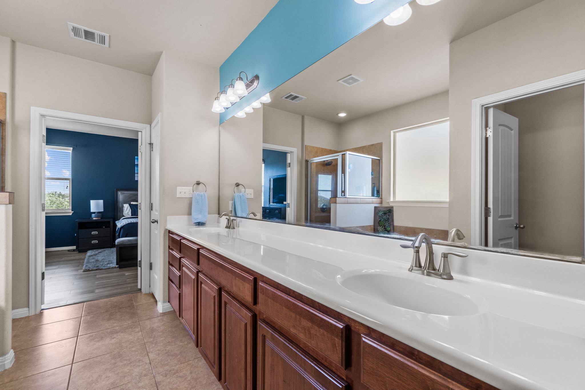 737 Reliance Dr, Buda, TX 78610, USA Photo 26