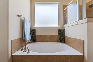 737 Reliance Dr, Buda, TX 78610, USA Photo 26