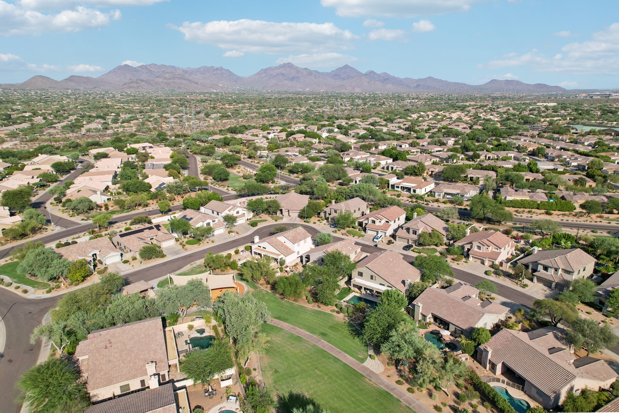 E Wingspan Way-S1408-074.jpg
