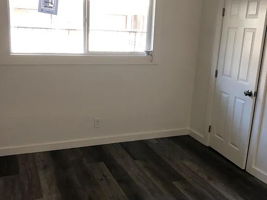  Photo 33
