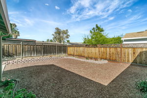 048_7370 Pegasus Way